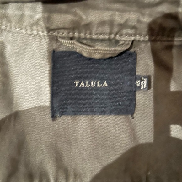 Aritzia Talula spring jacket with hood - Picture 7 of 7